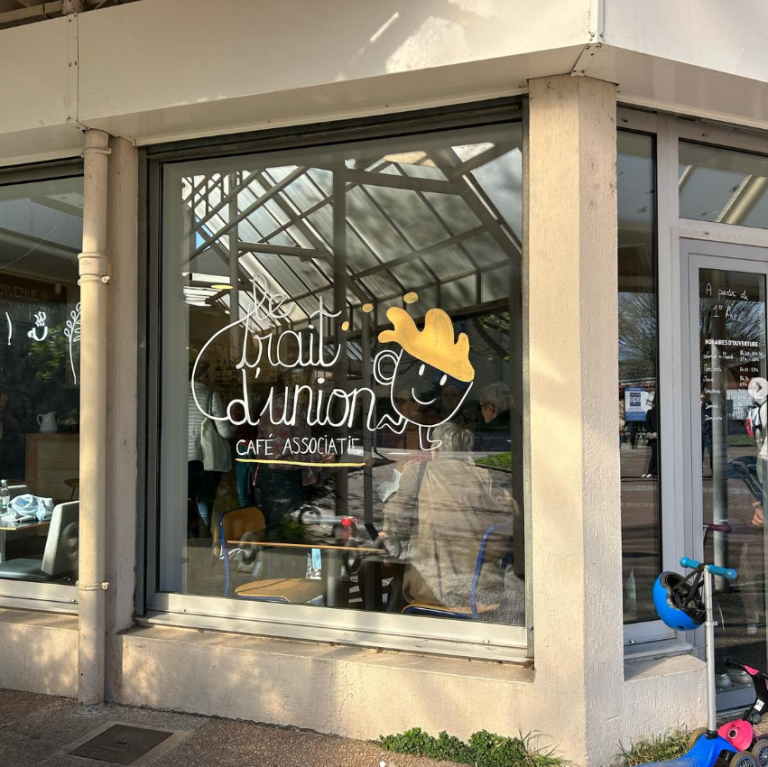 À Saint-Rambert, un café associatif créé par ses habitants